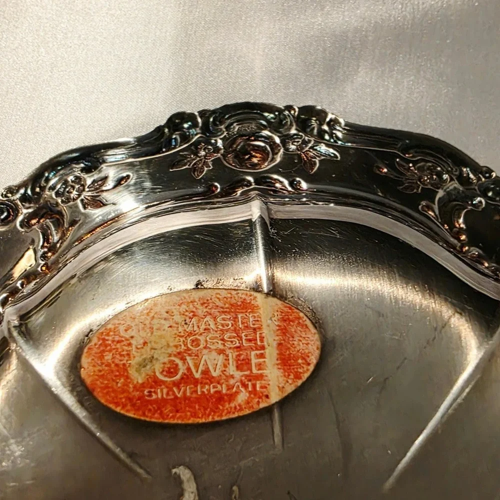 TOWLE Silverplate Scalloped Fluted Nut Candy Bowl Appetizer Trinket Jewelry Dish